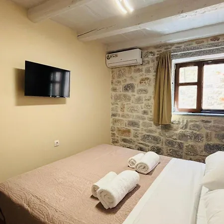 Althea Village شقة فندقية 4*