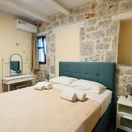 شقة فندقية Althea Village 4*