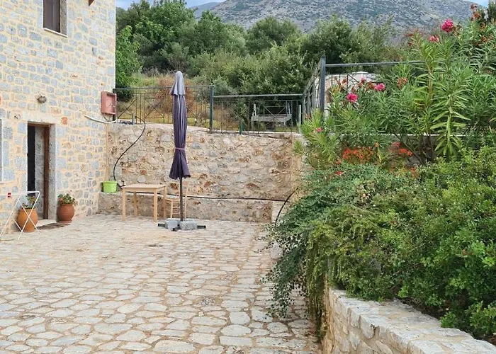 Althea Village Aparthotel Areopoli