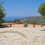 Ξενοδοχείο με διαμερίσματα Althea Village
