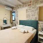 Ξενοδοχείο με διαμερίσματα Althea Village 3*