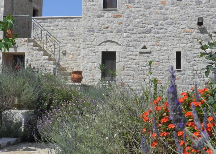 Ξενοδοχείο με διαμερίσματα Althea Village 3*